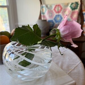 Elegant Hand blown murano style Glass Vase with White Swirl Design